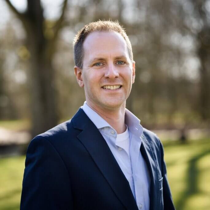 A photograph of Niels Broekzitter